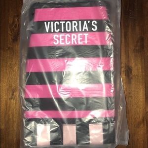 Victoria's Secret Weekender